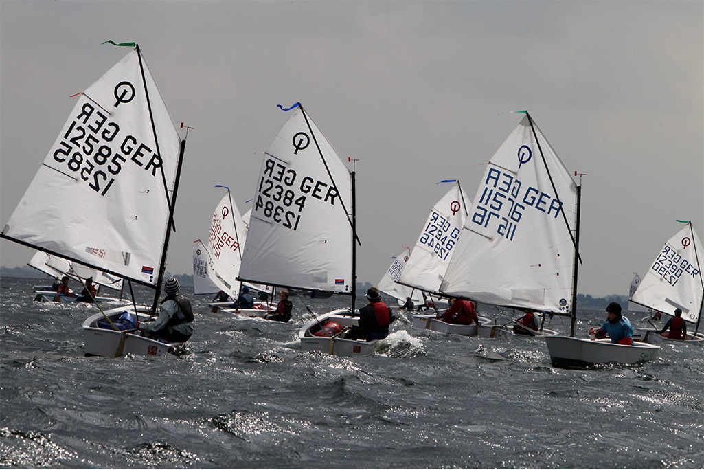 Kinderfunktionsbekleidung - Maritim Bootszubehör GmbH